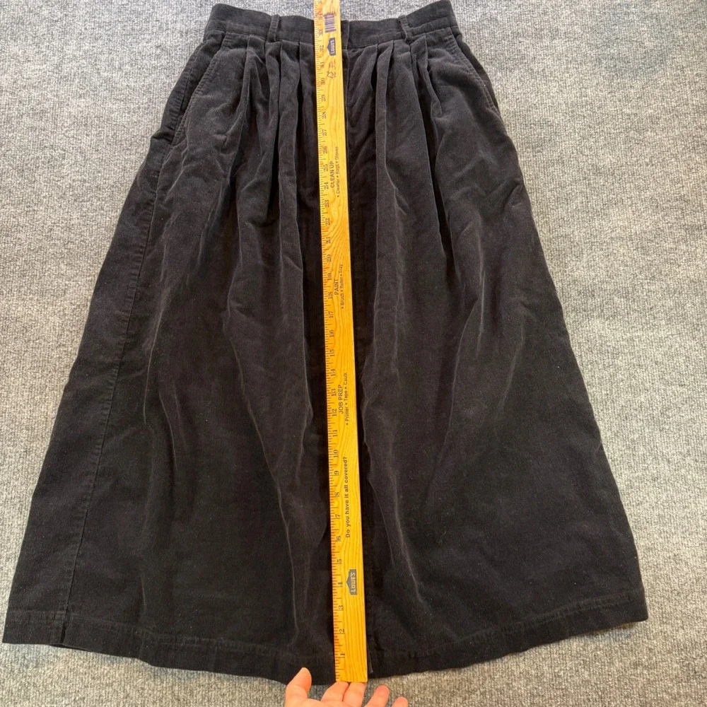 Vintage Susan Bristol Black Corduroy Button Midi Skirt Pockets Pleated Size 10